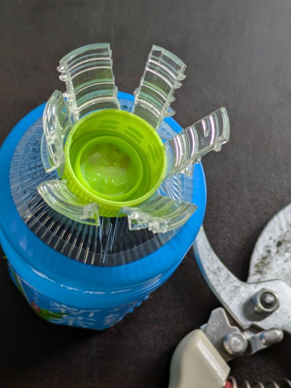 ペットボトルねずみ捕り器試作1号