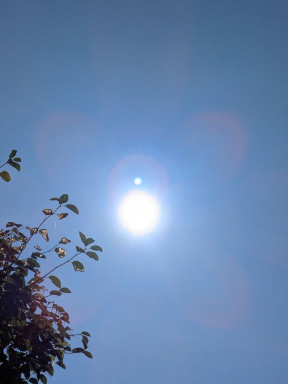 閏水無月の太陽