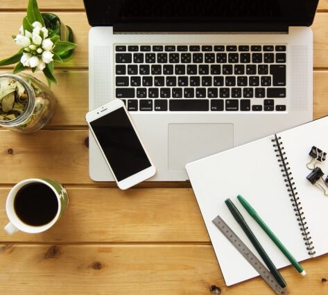 パソコンとスマートフォン