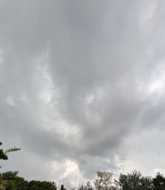 山と雲