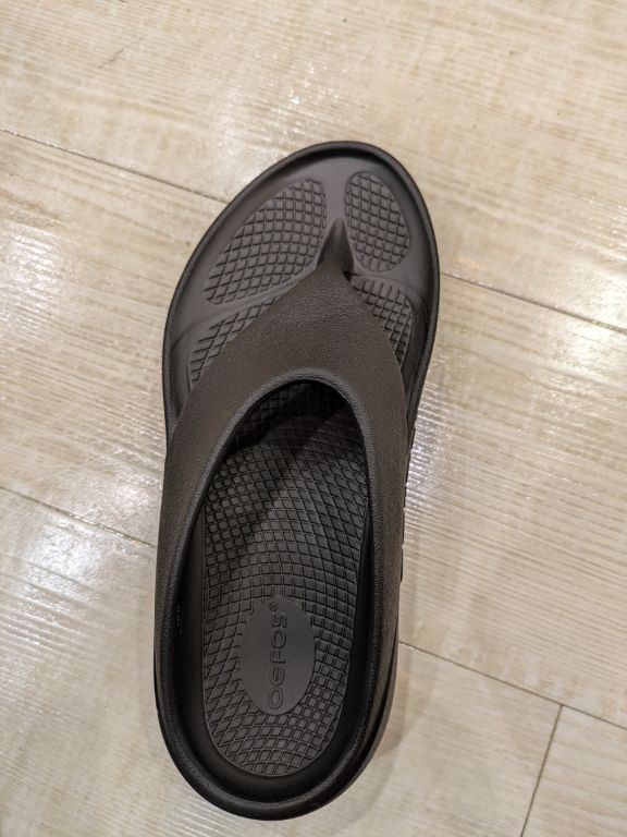 ウーフォス　メディカルサンダル